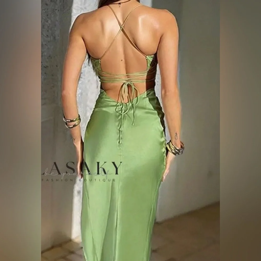 Dress - Picture 6 of 6